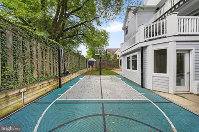 5000 Macarthur Court NW, Washington, DC 20016 - Photo 54