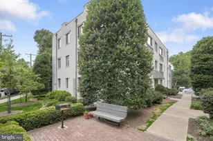 3819 Davis Pl NW, Washington, DC 20007 - Photo 2