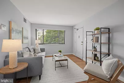 3819 Davis Place NW #4, Washington, DC 20007 - Photo 4