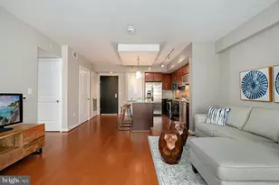 1025 1st St SE, Washington, DC 20003 - Photo 10