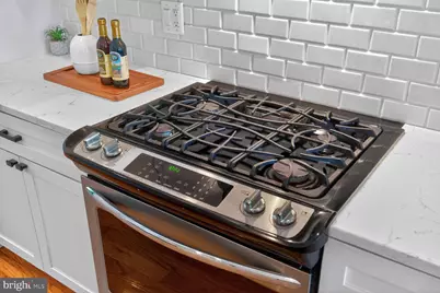 609 Gresham Place NW #1, Washington, DC 20001 - Photo 6