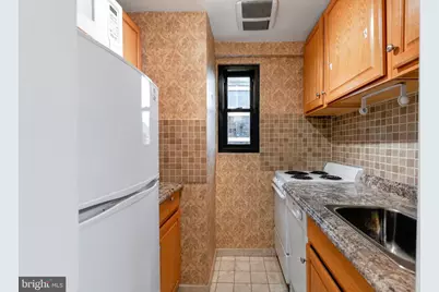 2141 I Street NW #806, Washington, DC 20037 - Photo 8