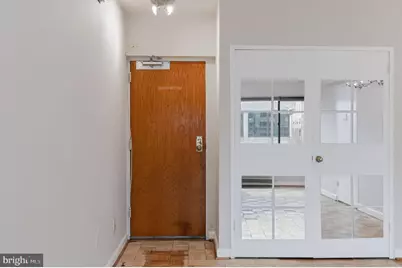 2141 I Street NW #806, Washington, DC 20037 - Photo 2
