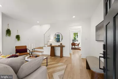 1711 Lang Place NE, Washington, DC 20002 - Photo 4