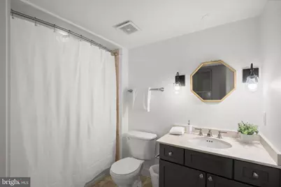 1425 Rhode Island Avenue NW #12, Washington, DC 20005 - Photo 24