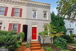 524 4th St SE, Washington, DC 20003 - Photo 2