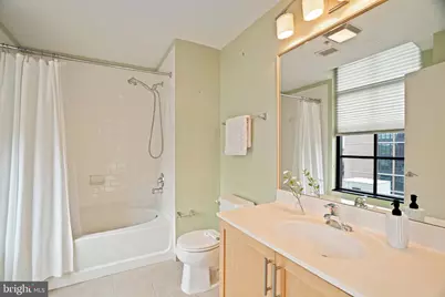 437 New York Avenue NW #802, Washington, DC 20001 - Photo 14