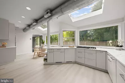 2800 Foxhall Road NW, Washington, DC 20007 - Photo 8