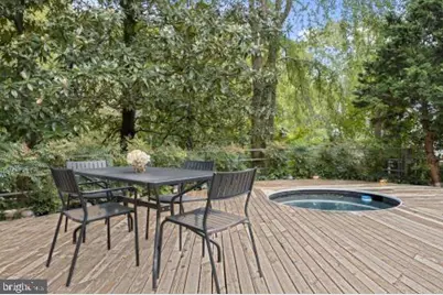 2800 Foxhall Road NW, Washington, DC 20007 - Photo 30