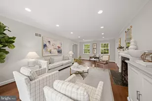 2800 Foxhall Rd NW, Washington, DC 20007 - Photo 12
