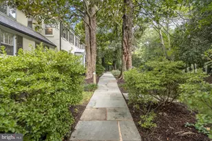 2800 Foxhall Rd NW, Washington, DC 20007 - Photo 32