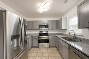 326 Cape Dr SE, Washington, DC 20019 - Photo 26