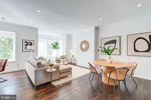 822 7th St NE, Washington, DC 20002 - Photo 8