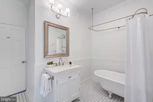 822 7th St NE, Washington, DC 20002 - Photo 24