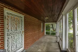 1912 Varnum St NE, Washington, DC 20018 - Photo 2