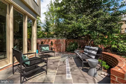 2468 Belmont Road NW, Washington, DC 20008 - Photo 46