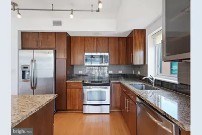 1025 1st Street SE #1315, Washington, DC 20003 - Photo 4