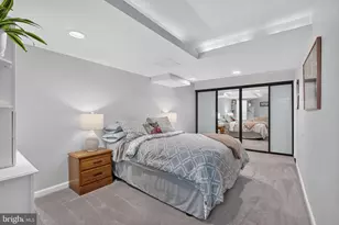 2123 California St NW, Washington, DC 20008 - Photo 14