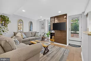 2123 California St NW, Washington, DC 20008 - Photo 1