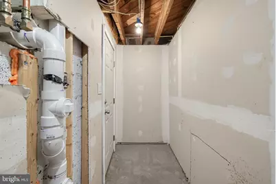 4815 Bass Place SE, Washington, DC 20019 - Photo 32