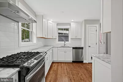 4815 Bass Place SE, Washington, DC 20019 - Photo 6