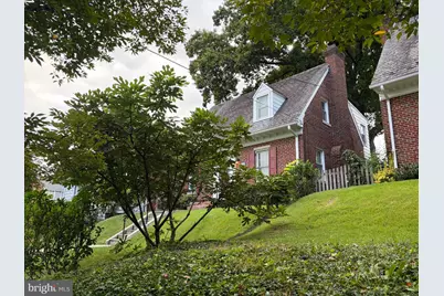 5504 30th Place NW, Washington, DC 20015 - Photo 2