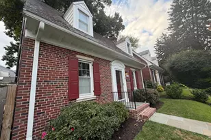 5504 30th Pl NW, Washington, DC 20015 - Photo 4