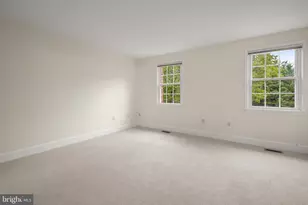 3287 Sutton Pl NW, Washington, DC 20016 - Photo 16
