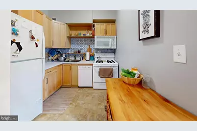 1711 Massachusetts Avenue NW #301, Washington, DC 20036 - Photo 2