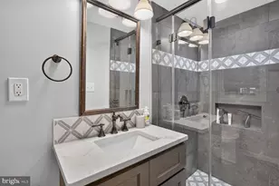 2416 39th St NW, Washington, DC 20007 - Photo 18