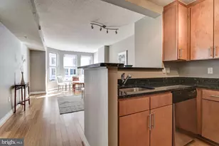 915 E St NW, Washington, DC 20004 - Photo 22