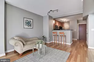 915 E St NW, Washington, DC 20004 - Photo 28