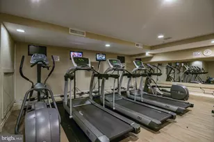 915 E St NW, Washington, DC 20004 - Photo 40