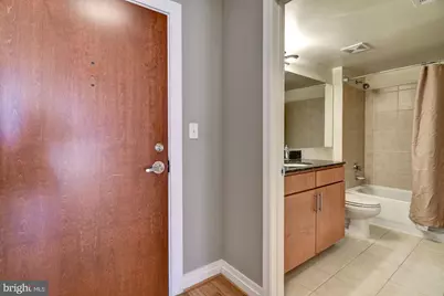 915 E Street NW #812, Washington, DC 20004 - Photo 20