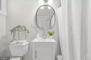 1875 Mintwood Pl NW, Washington, DC 20009 - Photo 18
