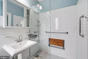 1734 P St NW, Washington, DC 20036 - Photo 12