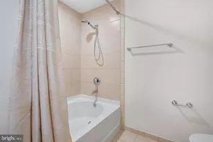 910 M Street NW, Washington, DC 20001 - Photo 32