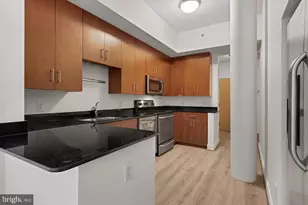 910 M Street NW, Washington, DC 20001 - Photo 12