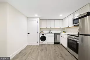 1614 Decatur St NW, Washington, DC 20011 - Photo 32