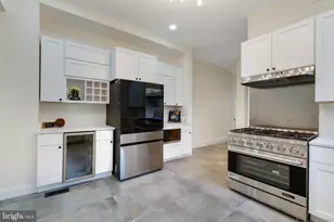 1614 Decatur St NW, Washington, DC 20011 - Photo 10