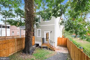 1614 Decatur St NW, Washington, DC 20011 - Photo 40