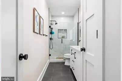 615 Irving Street NW #2, Washington, DC 20010 - Photo 36