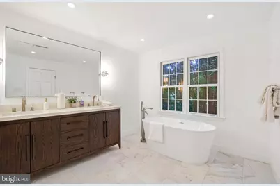 4512 Van Ness Street NW, Washington, DC 20016 - Photo 32