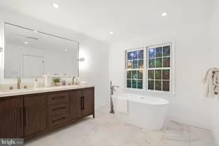 4512 Van Ness St NW, Washington, DC 20016 - Photo 32