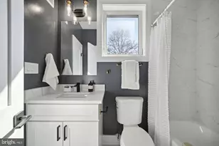 2019 M St NE, Washington, DC 20002 - Photo 14