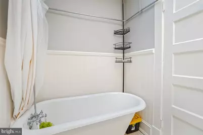 1342 L Street SE, Washington, DC 20003 - Photo 12