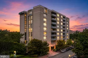 800 25th St NW, Washington, DC 20037 - Photo 1
