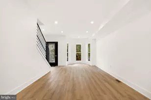 1431 Monroe St NW, Washington, DC 20010 - Photo 2