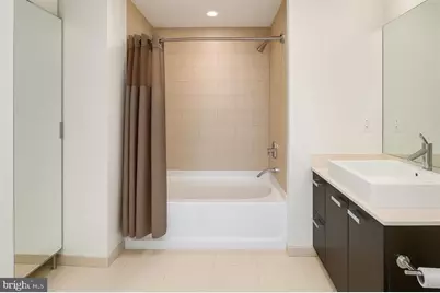 1010 Massachusetts Avenue NW #1212, Washington, DC 20001 - Photo 6