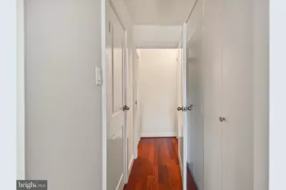 730 24th Street NW #409, Washington, DC 20037 - Photo 16